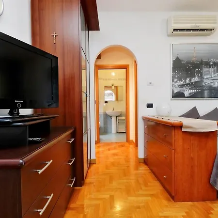 Apartmán Crisafulli *