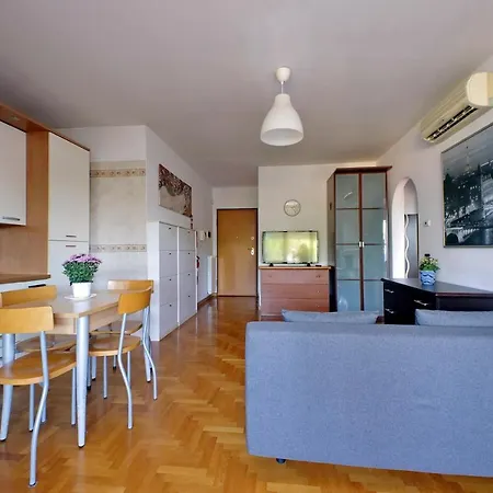 Crisafulli Apartmán Řím